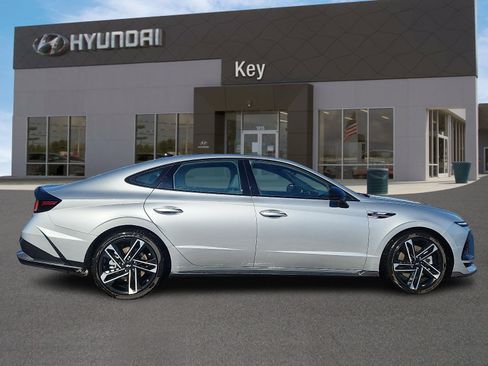 Used 2025 Hyundai Sonata N Line image 3