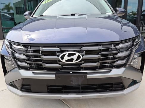 Used 2025 Hyundai Tucson SEL FWD image 9