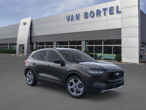 New 2025 Ford Escape ST-Line w/ Cold Weather Package image 7