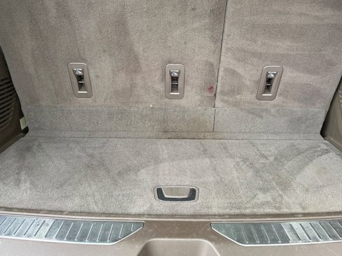 Used 2021 GMC Yukon Denali w/ Denali Premium Package image 16