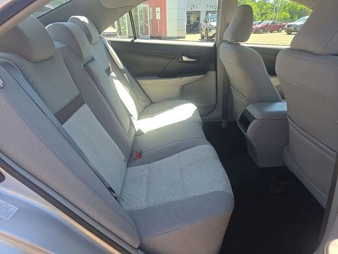 Used 2014 Toyota Camry LE FWD image 21