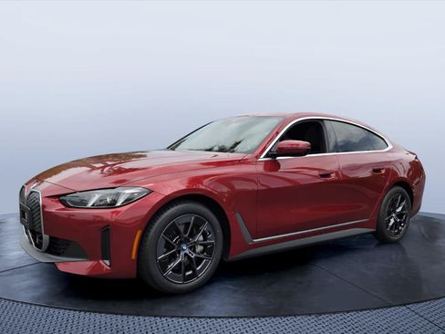 Certified 2025 BMW i4 eDrive40 w/ Premium Package RWD image 2