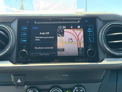 Certified 2019 Toyota Tacoma TRD Off-Road w/ Technology Package RWD image 30
