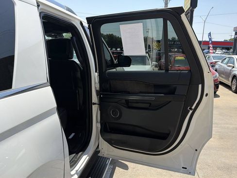 Used 2020 Ford Expedition Max Limited w/ Equipment Group 301A AWD/4WD image 33