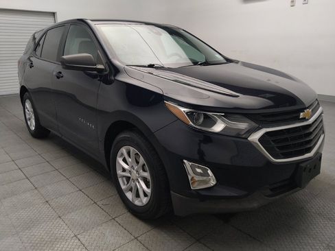 Used 2021 Chevrolet Equinox LS w/ LS Convenience Package FWD image 13