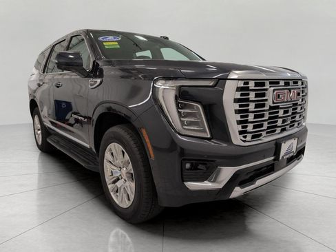 Certified 2025 GMC Yukon Denali AWD/4WD image 1