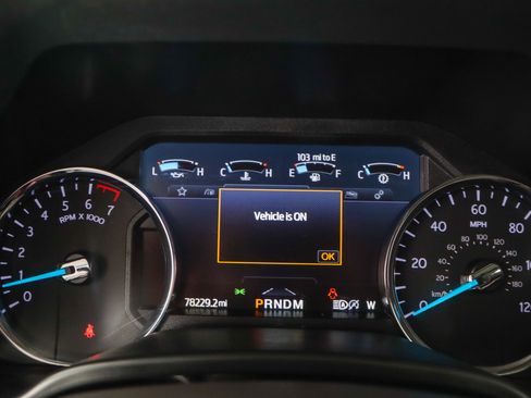 Used 2021 Ford Expedition XLT image 16