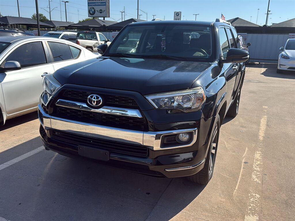 Used 2017 Toyota 4Runner Limited AWD/4WD image 2