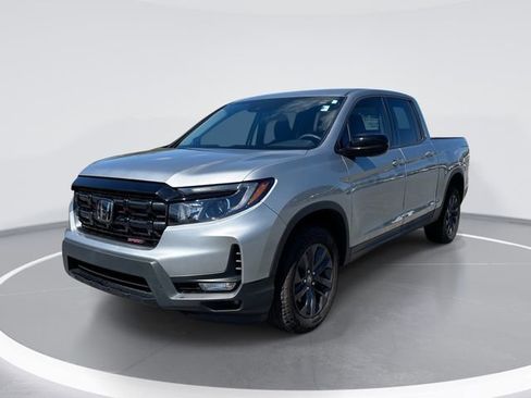 Used 2024 Honda Ridgeline Sport image 1