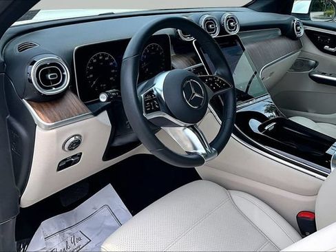 Used 2026 Mercedes-Benz GLC 300 4MATIC image 20