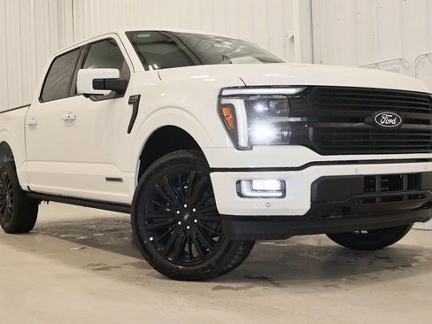 New 2025 Ford F150 Platinum w/ Equipment Group 702A High image 37