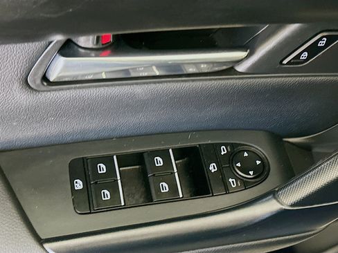 Used 2025 MAZDA CX-50 2.5 Hybrid w/ Premium Plus Pkg image 15