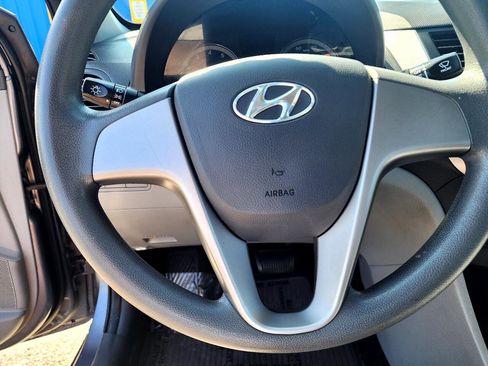 Used 2015 Hyundai Accent GLS image 17