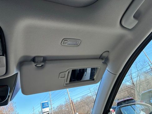 Used 2024 Hyundai Tucson Limited image 41