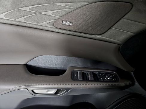 New 2026 Lexus RX 450h AWD image 11