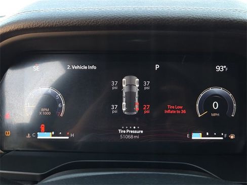 Used 2023 Jeep Grand Cherokee Limited image 25