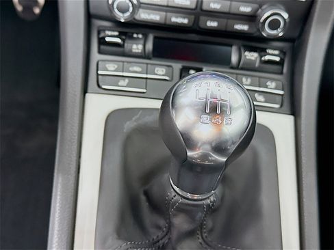 Used 2020 Porsche 718 Cayman GT4 image 15