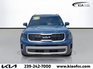 Certified 2023 Kia Telluride EX w/ EX Captain's Chair Package AWD/4WD video 2