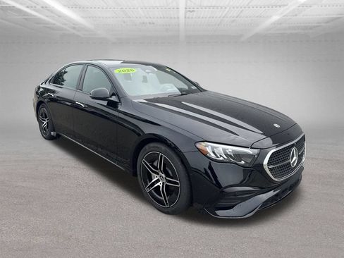 Used 2026 Mercedes-Benz E 350 4MATIC Sedan image 7