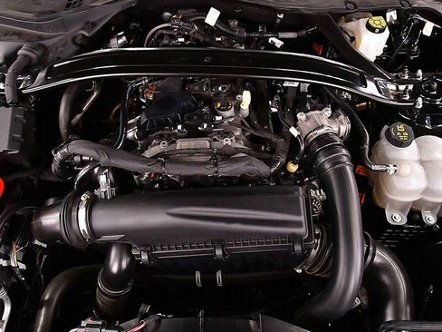 Used 2025 Ford Mustang Premium image 28