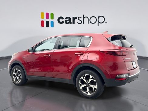 Used 2022 Kia Sportage LX AWD/4WD image 3