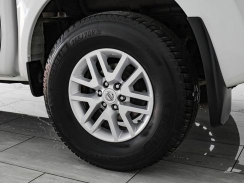 Used 2018 Nissan Frontier SV w/ Value Truck Package image 47