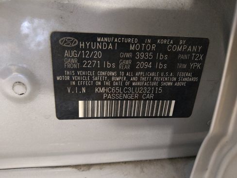 Used 2020 Hyundai Ioniq Blue FWD image 33