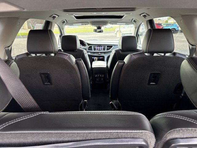 Used 2020 Buick Enclave Avenir w/ Avenir Technology Package AWD/4WD image 30