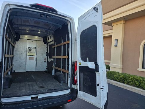 Used 2021 Ford Transit 250 148 High Roof w/ Load Area Protection Package image 31