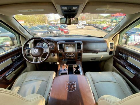 Used 2013 RAM 1500 Laramie image 16