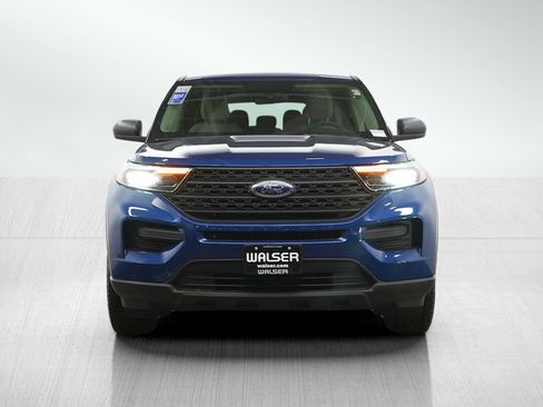 Used 2023 Ford Explorer 4WD w/ Class IV Trailer Tow Package image 9