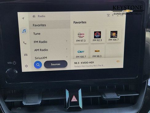 Used 2025 Toyota Corolla LE image 18