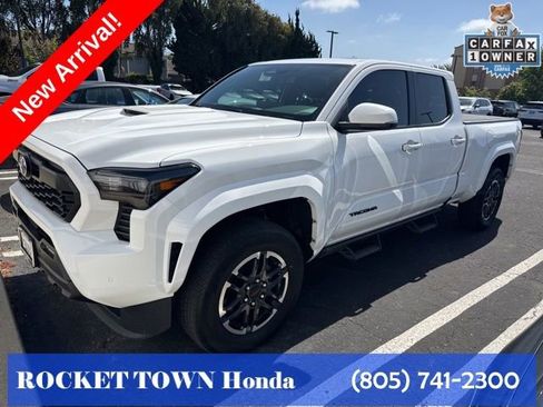 Used 2025 Toyota Tacoma TRD Sport w/ TRD Sport Upgrade Package AWD/4WD image 1