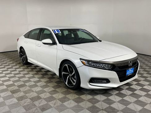 Used 2018 Honda Accord Sport image 17
