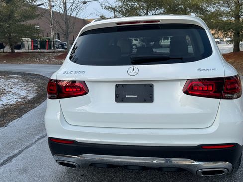 Used 2021 Mercedes-Benz GLC 300 4MATIC image 28