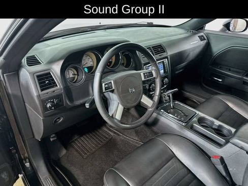 Used 2010 Dodge Challenger R/T RWD image 19