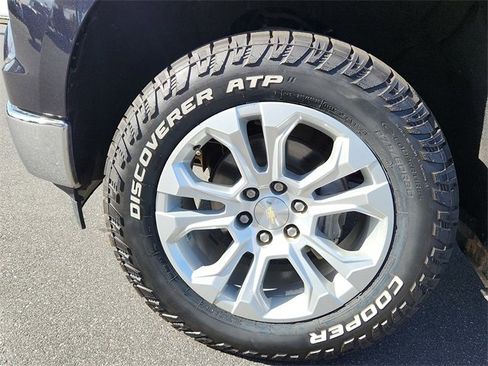 Used 2022 Chevrolet Silverado 1500 LTZ image 8