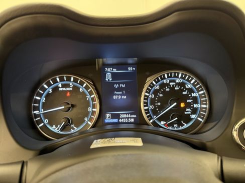 Used 2022 INFINITI Q60 3.0t Luxe w/ Essential Package image 16