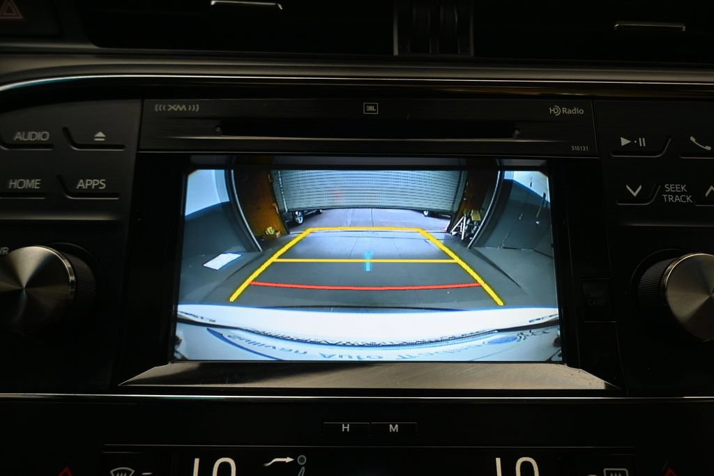 Used 2016 Toyota Avalon Limited w/ Toyota Safety Sense Package FWD image 21