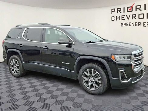 Used 2023 GMC Acadia SLT image 2