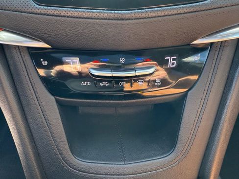 Used 2021 Cadillac XT5 Premium Luxury AWD/4WD image 20