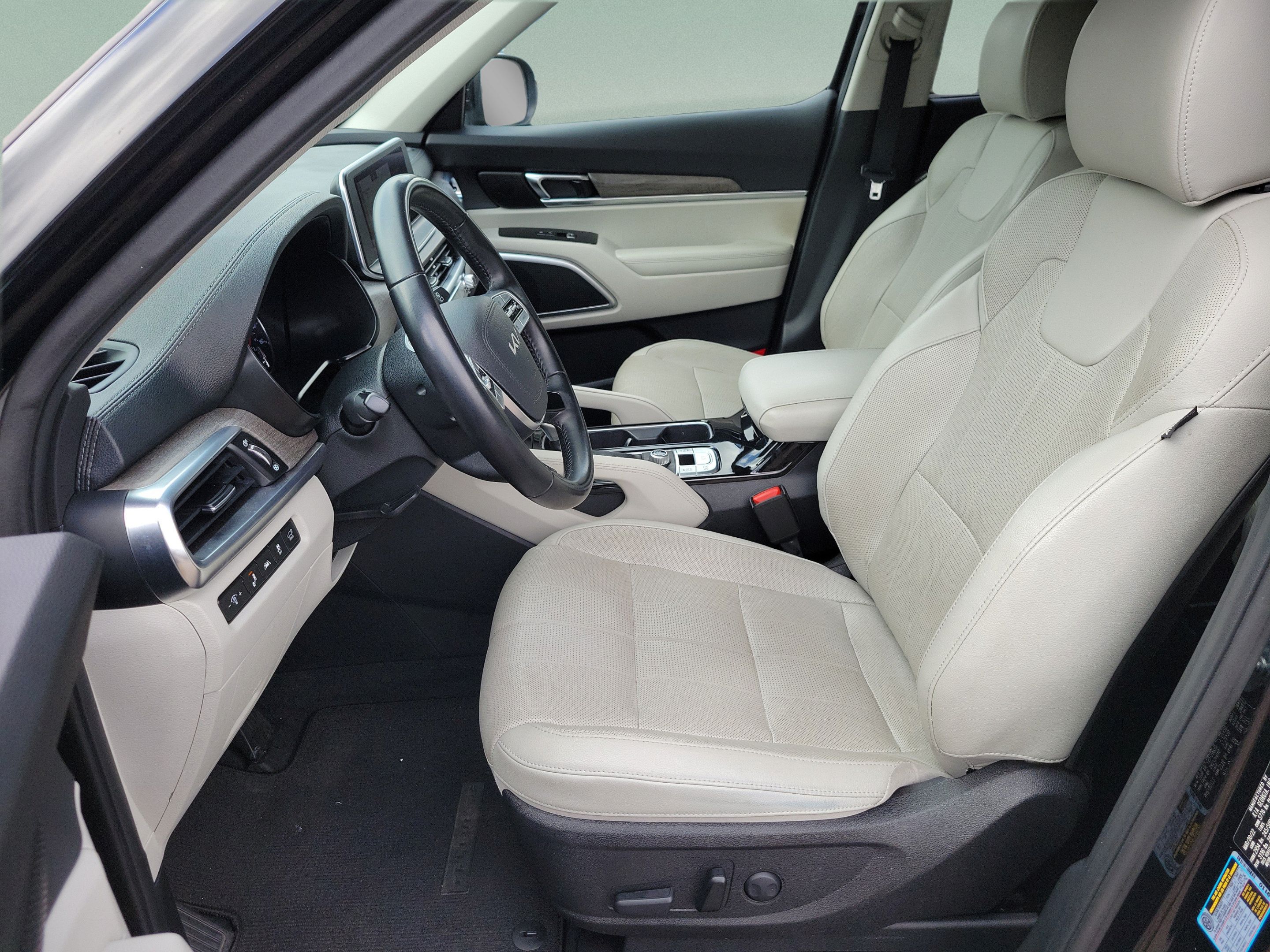Used 2022 Kia Telluride EX w/ EX Premium Package FWD image 25