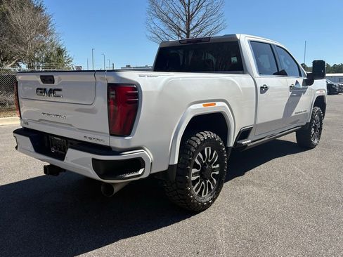 Used 2024 GMC Sierra 2500 Denali Ultimate image 4