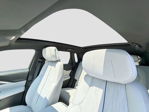 New 2026 Cadillac Lyriq Luxury w/ LPO, Floor Liner Package AWD/4WD image 22