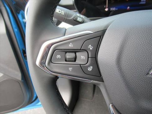 New 2026 Chevrolet Trax LT w/ Sunroof Package image 19