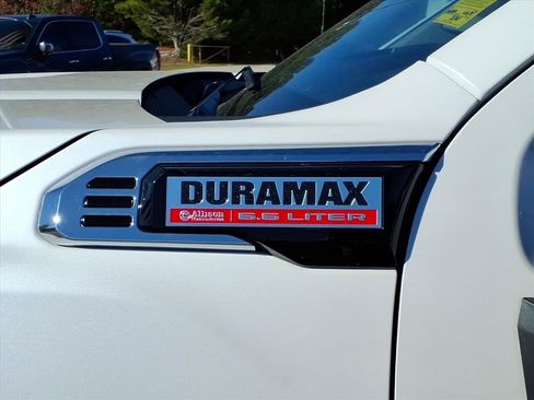 Used 2025 GMC Sierra 2500 Denali w/ Denali Reserve Package image 6