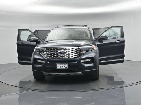 Certified 2023 Ford Explorer Platinum AWD/4WD image 35