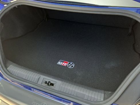 Used 2022 Toyota GR86 RWD image 25