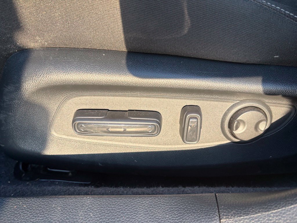 Used 2024 Honda Accord EX image 16