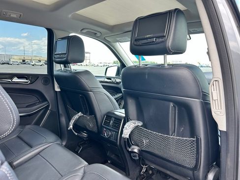 Used 2018 Mercedes-Benz GLS 550 4MATIC image 16
